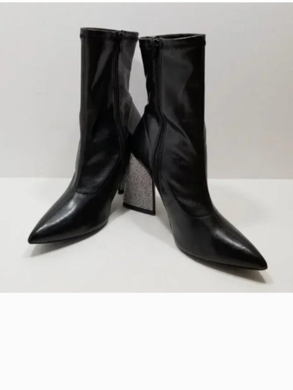 FOREVER 21 High Heel Ankle Boots 5870E1M
